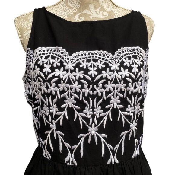 S.L.Fashions Dress 12 Revenge TV Style Charlotte Grayson Black White Embroidered - Picture 4 of 12